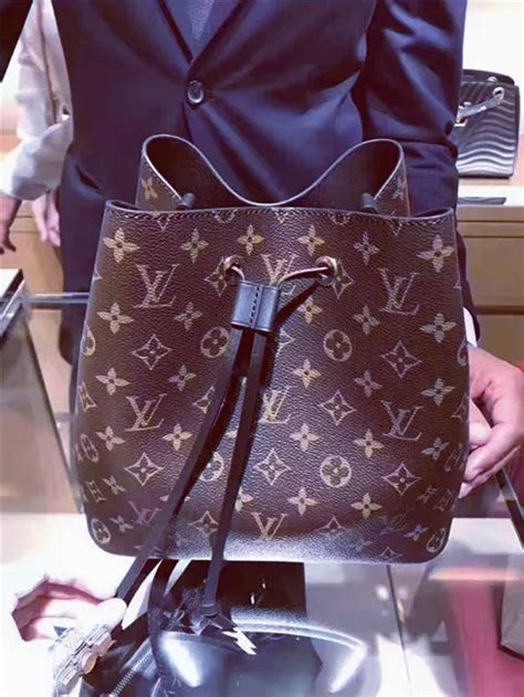 is louis vuitton cheaper in italy 2019|louis vuitton italy prices.